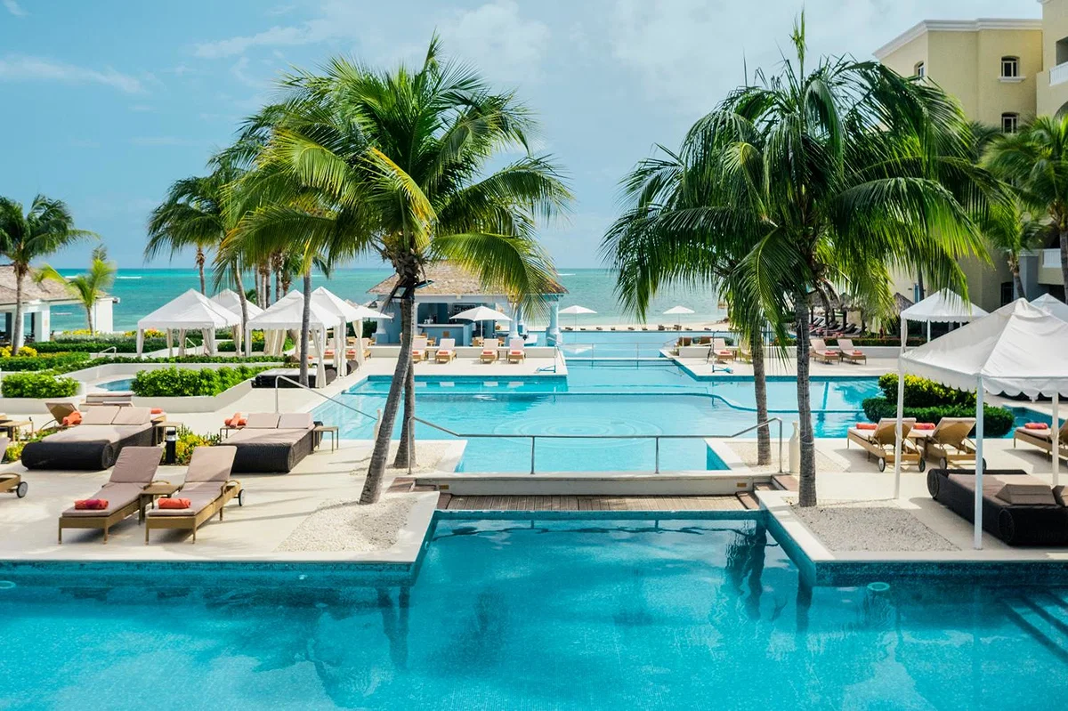 JOIA ROSE HALL BY IBEROSTAR